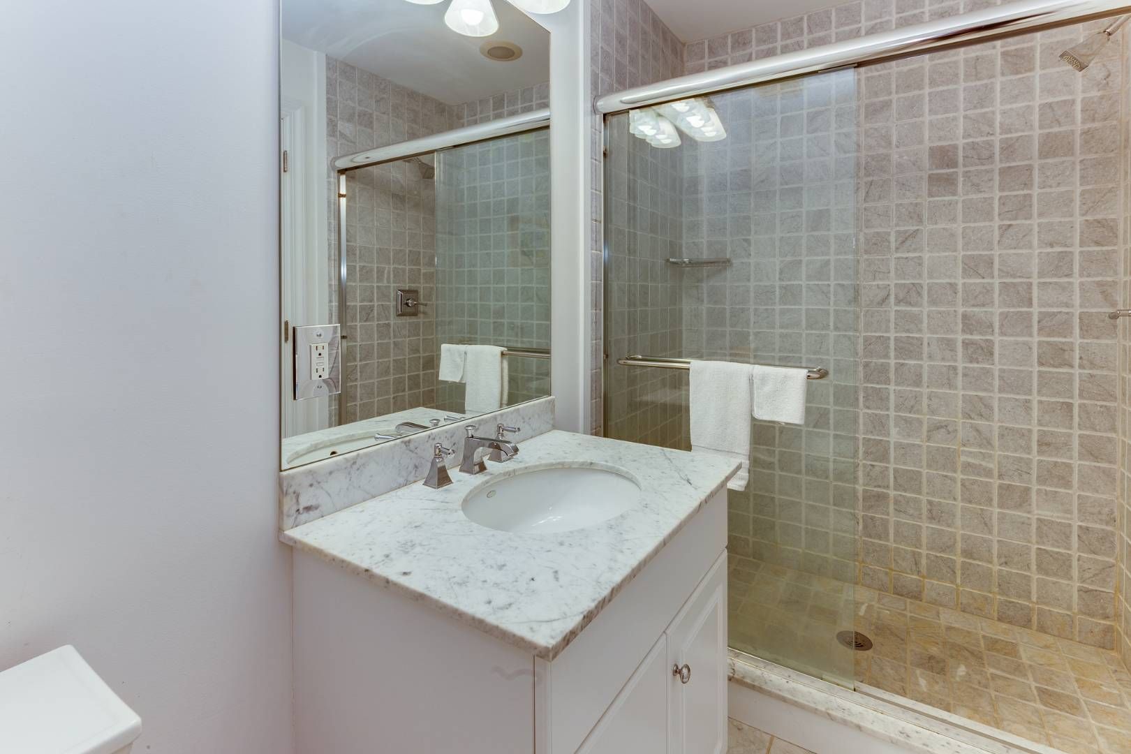  Jr Master Bath