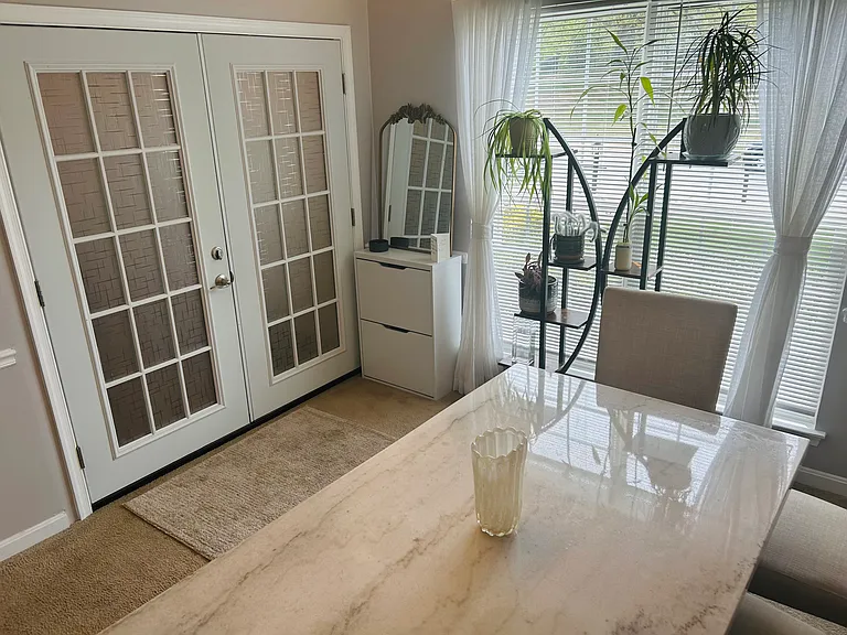 7 Azalea St #1 — Photo 2