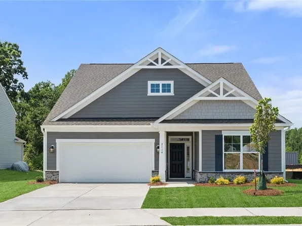2114 Scallans Ln, Elon, NC 27244