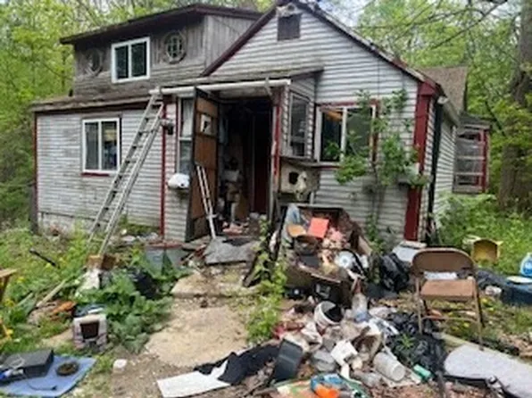 2 Shady Ln, Leicester, MA 01524