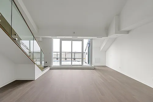 31 Huron St Photo 1