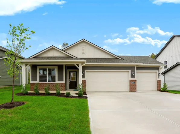 9011 Noble Heights Ln, Camby, IN 46113