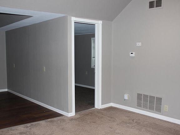 5th image of 810 S Pope Ave