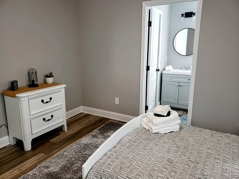 211 Chesley Dr — Photo 11