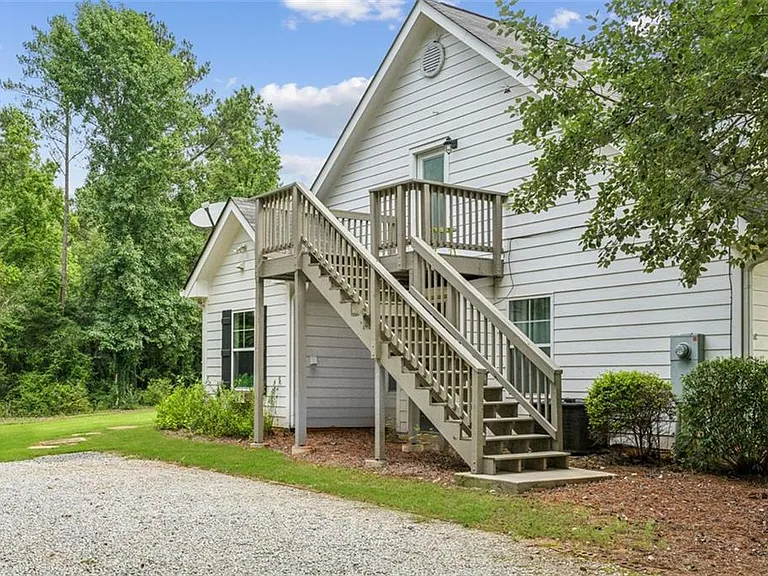 21 Willow Woods Rd — Photo 5