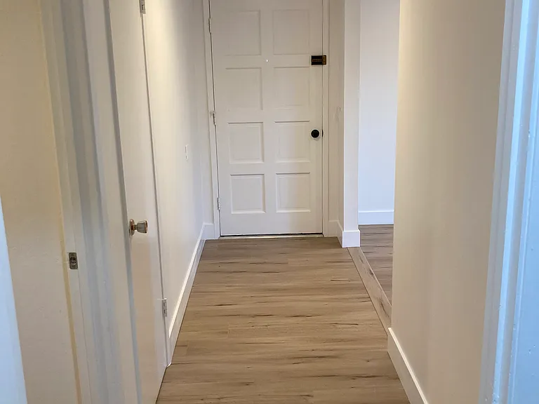 3373 Payne Ave #1 — Photo 12