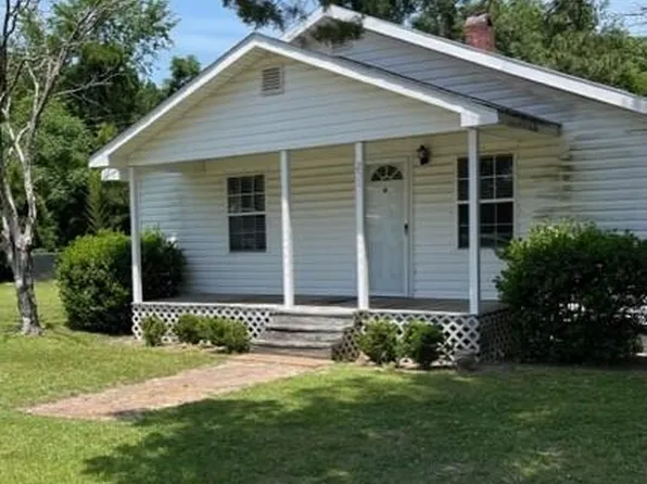 251 E North Railroad Street, Clarkton, NC 28433