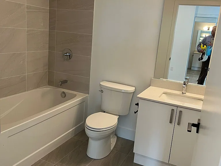 2782 Barton St E #702 — Photo 16