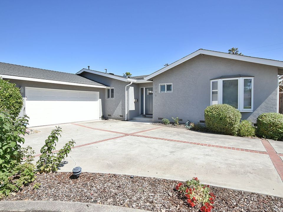 1st image of 1396 Carrie Lee Way