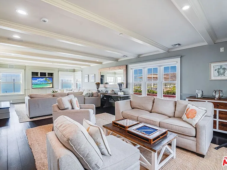 6277 Sea Star Dr — Photo 20