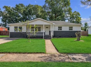 8026 Wedgewood Dr, Norfolk, VA 23518
