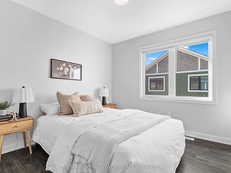 210 Verulam St — Photo 18
