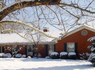 3588 Salisbury Dr, Lexington, KY 40510