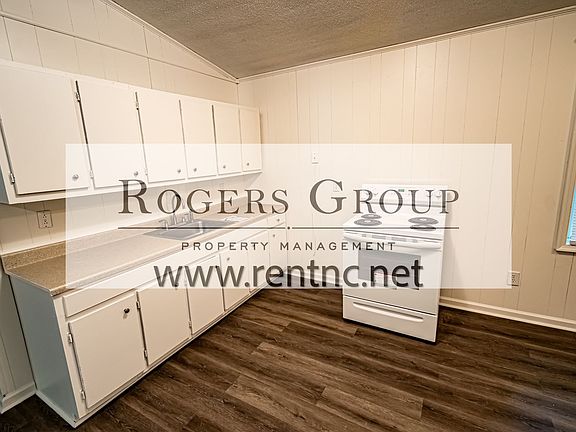 2nd image of 104 Horse Creek Rd