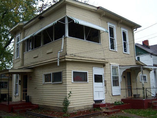 1st image of 137 Jefferson St