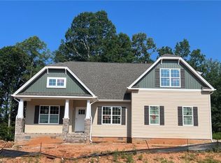 5107 Logos Dr #24, Stokesdale, NC 27357