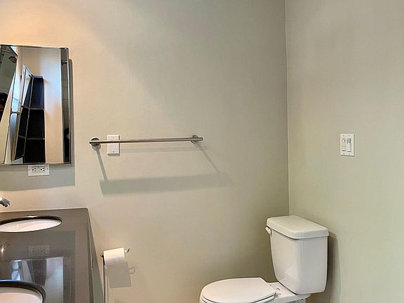 5th image of 1820 N La Brea Ave APT 1