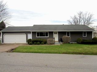 1922 E 42nd St, Erie, PA 16510