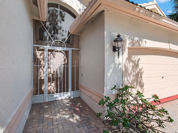 5th image of 11777 Castellon Court
