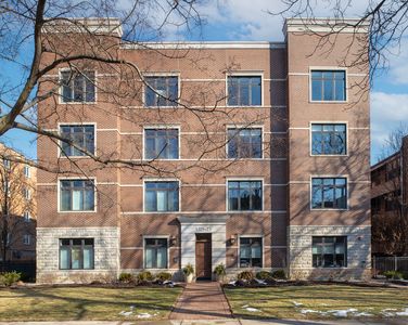 1323 Maple Ave Unit 3NE, Evanston, IL, 60201