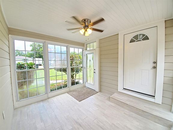 2nd image of 206 Ruberia Ave