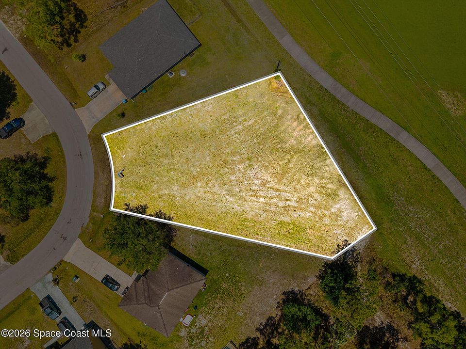 1st image of 1019 Wing Rd SW