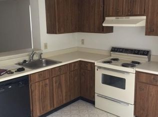 7300 Summerland Dr, Raleigh, NC 27612