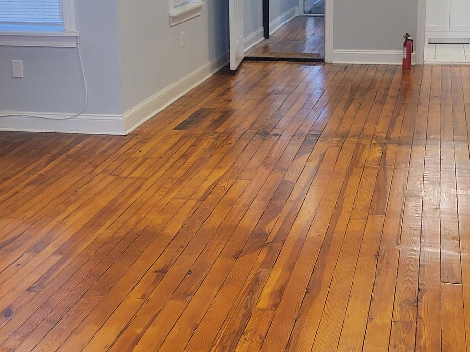 1st image of 3140 Richmond St #2F