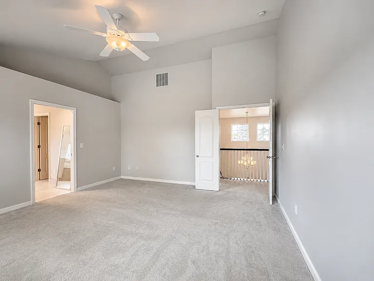 12633 W Roseglen Ct — Photo 14