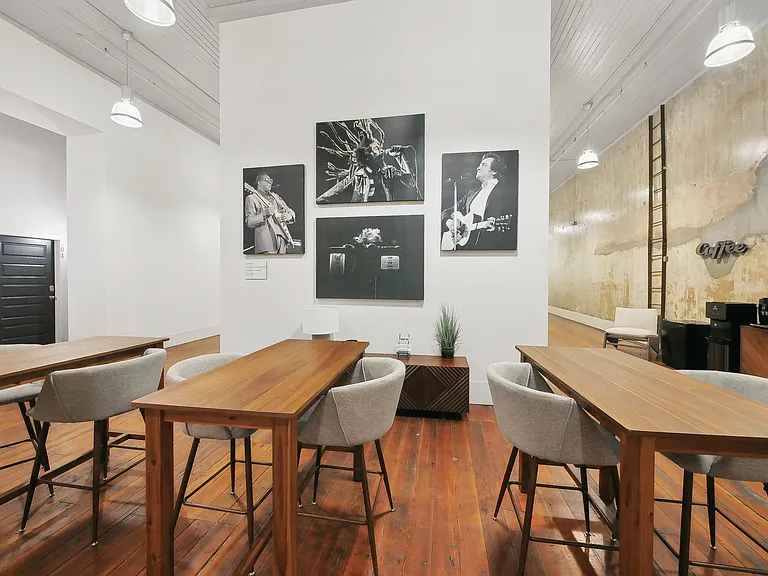 Resident Lounge