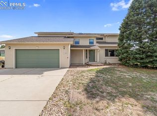 725 Bowstring Rd, Monument, CO 80132