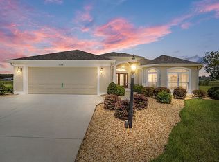 11189 Roz Way, Oxford, FL 34484