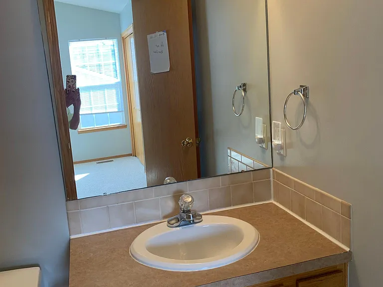 10826 W Ryan St — Photo 14