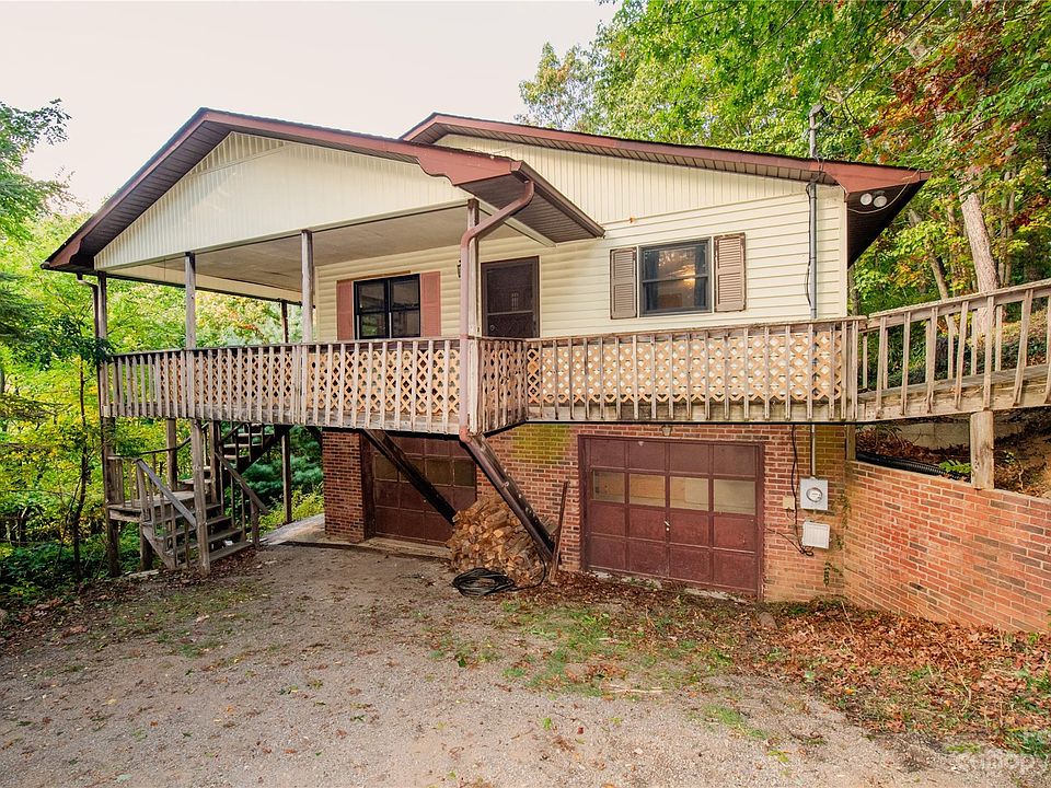 1st image of 175 Rose Ln