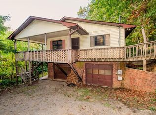 175 Rose Ln, Waynesville, NC 28786