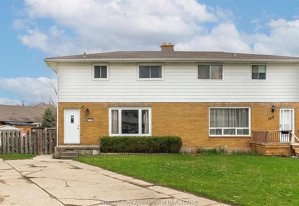 1st image of 164 Timmins Cres