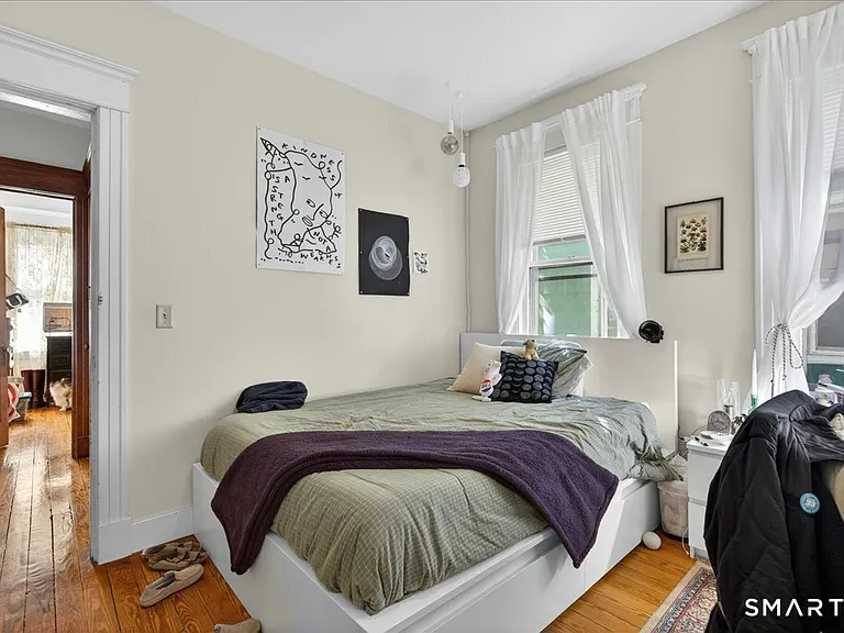 106 Lawrence St #1 — Photo 16