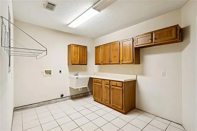 32 Beth Dr — Photo 10