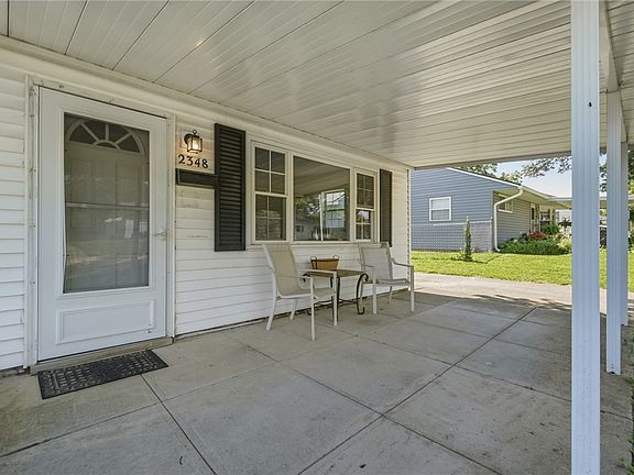 3rd image of 2348 N Aragon Ave