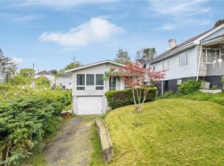 560 W 44th St, Shadyside, OH 43947