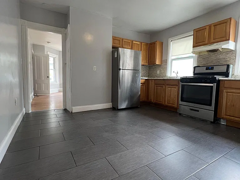 56 Felix St #1 — Photo 2