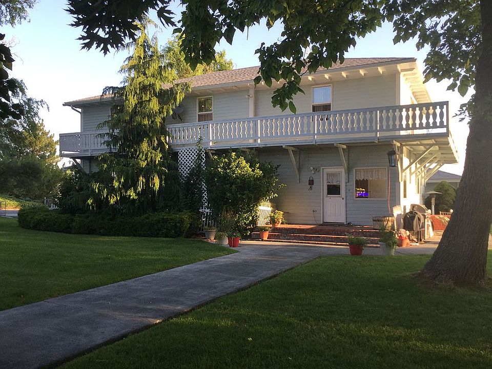 1st image of 4513 Road 3 NE