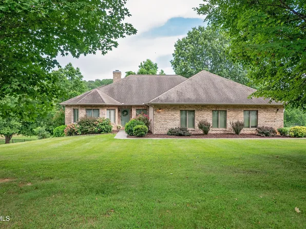 211 Saddle Ridge Dr, Kingsport, TN 37664