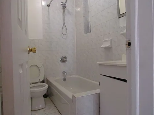 Rented by Domain Properties | media 15