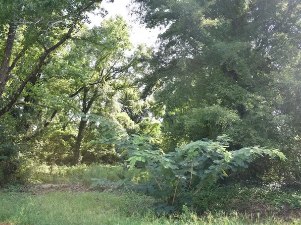 32 Mason Dr, Columbus, GA 31903