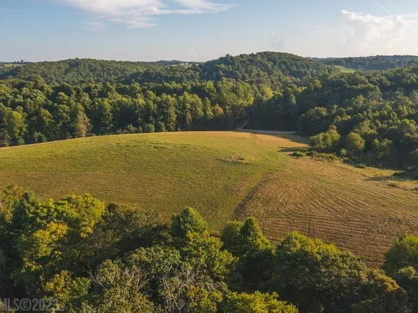 Sumpter Rd NW, Willis, VA 24380
