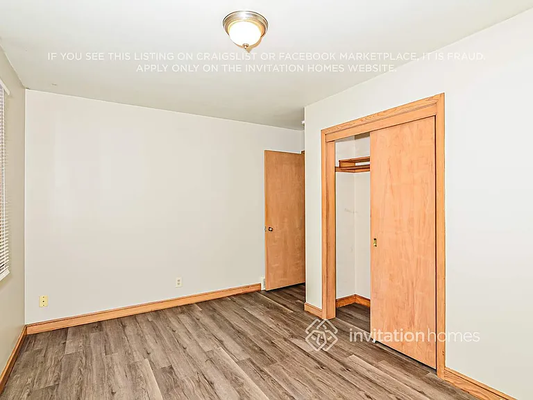 5801 Irving Ave N — Photo 12