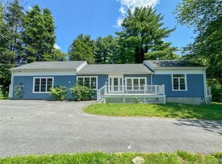721 Woodward Rd, North Providence, RI 02904