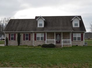 231 Williamsburg Cir, Tullahoma, TN 37388