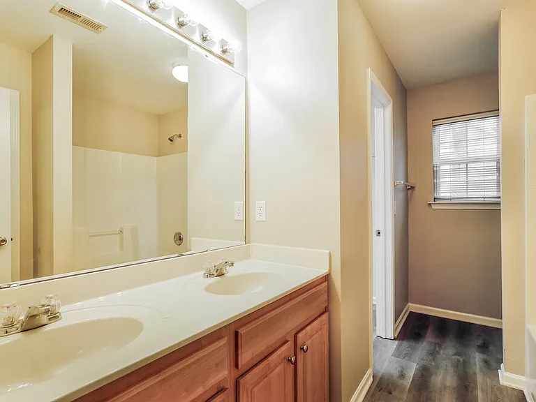 9446 Dewey Dr — Photo 11